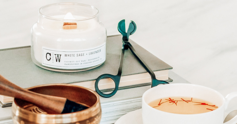 Wooden Wick Candle made with Vegan Coconut Wax